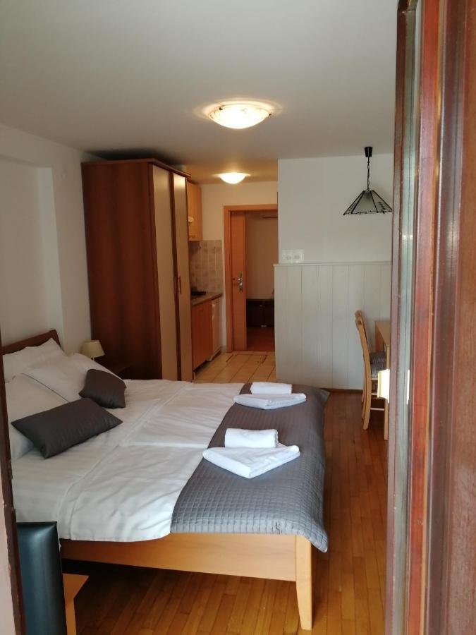 Apartmaji Z Fizine Portorož Exterior foto